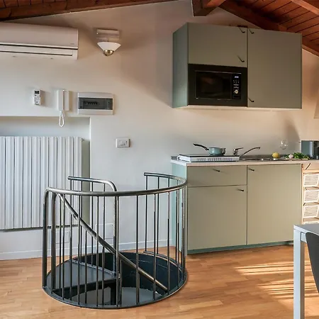 Apartmán Elegant With Modern In - Citylife District - M1 *